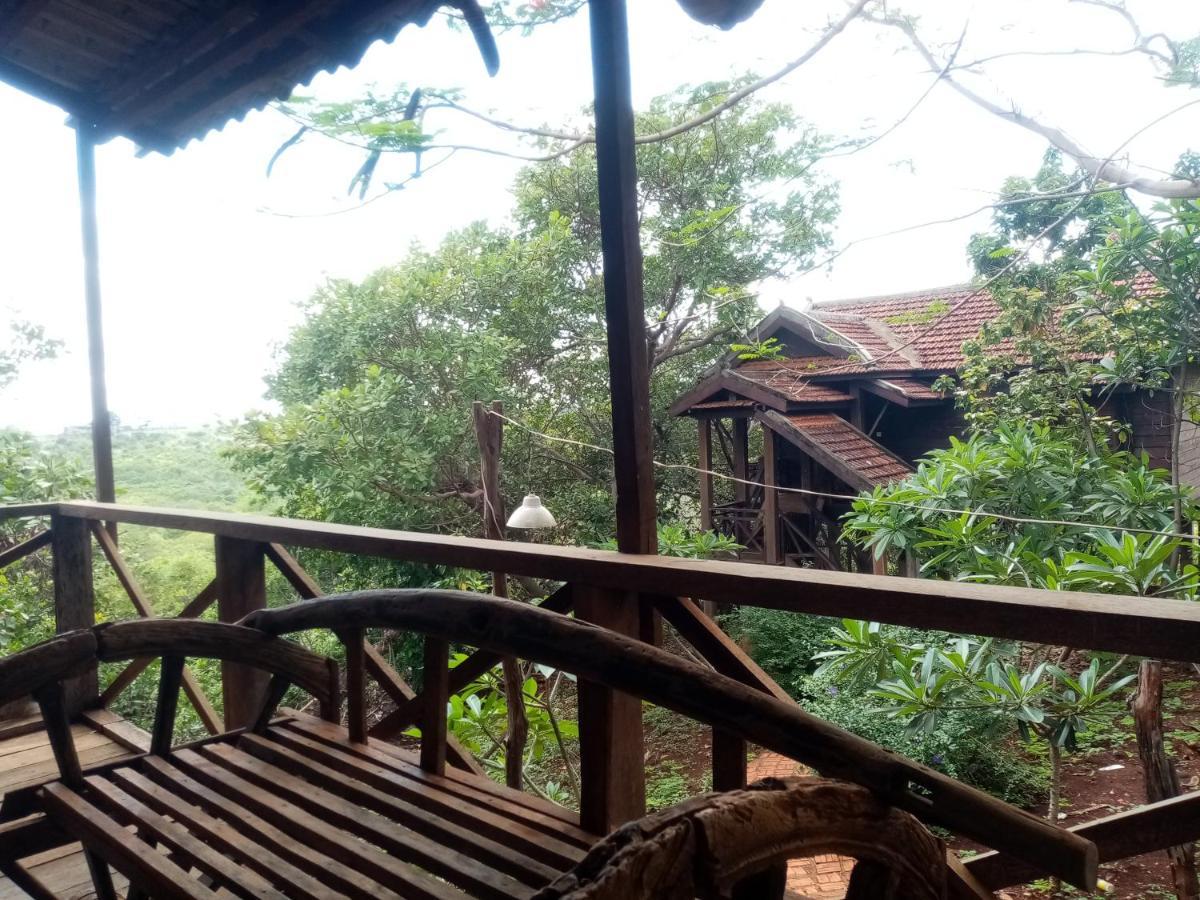 Quiet Garden View Lodge&Trekking Banlung Exteriör bild